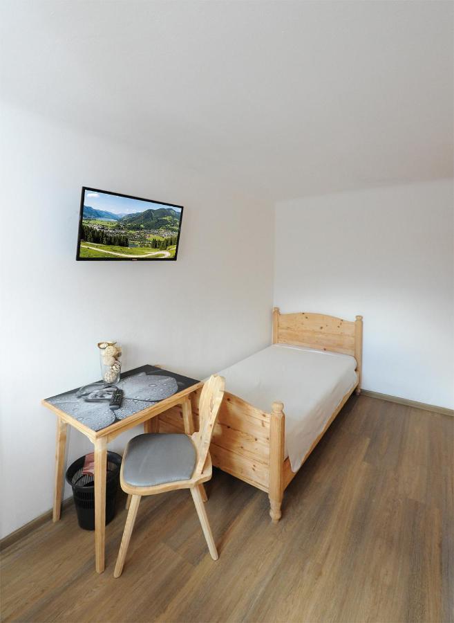 Chalet Gloria - Doppel- Und Mehrbettzimmer 弗希安德格洛可尼 外观 照片